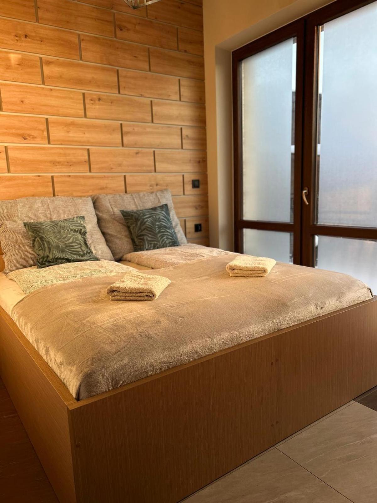 노비 타르그 Loft House 아파트 외부 사진