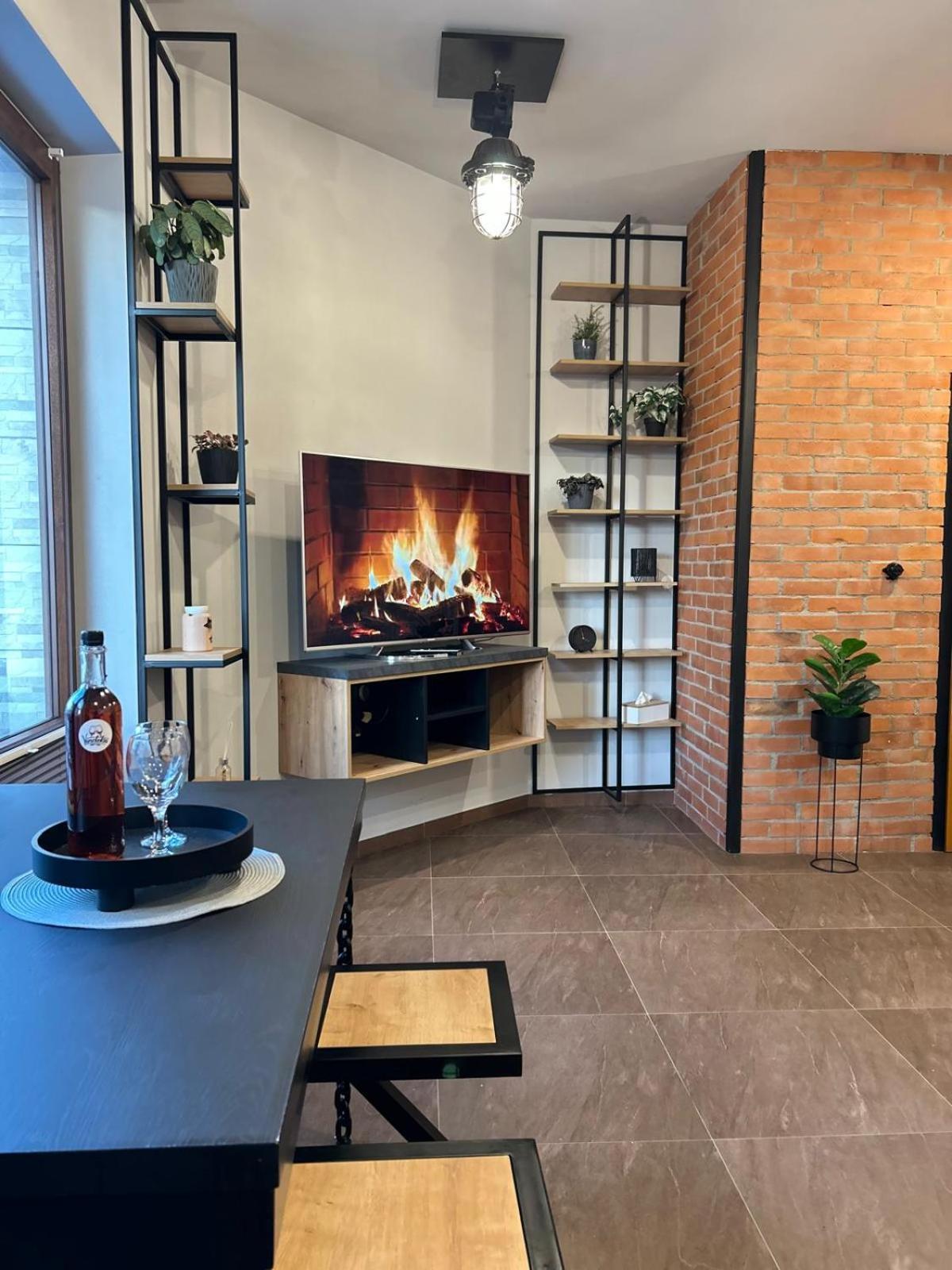 노비 타르그 Loft House 아파트 외부 사진
